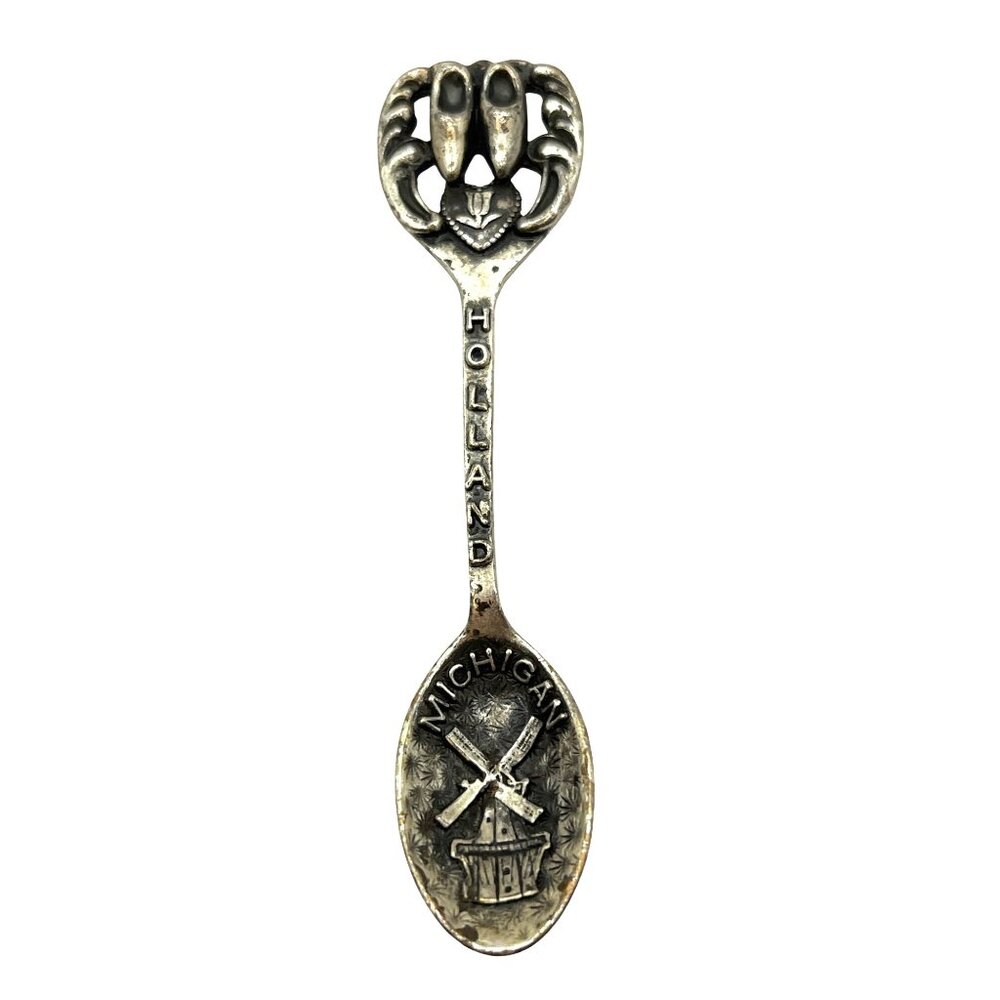 Vintage Gish Holland Michigan Collectible Souvenir Spoon W/ Windmill Design B163